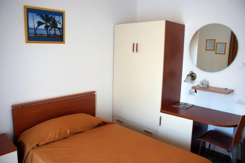 Hotel Il Pino Garlasco Pokój zdjęcie